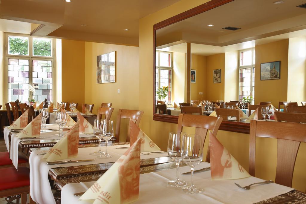 Spalenbrunnen Hotel & Restaurant Basel City Center Extérieur photo