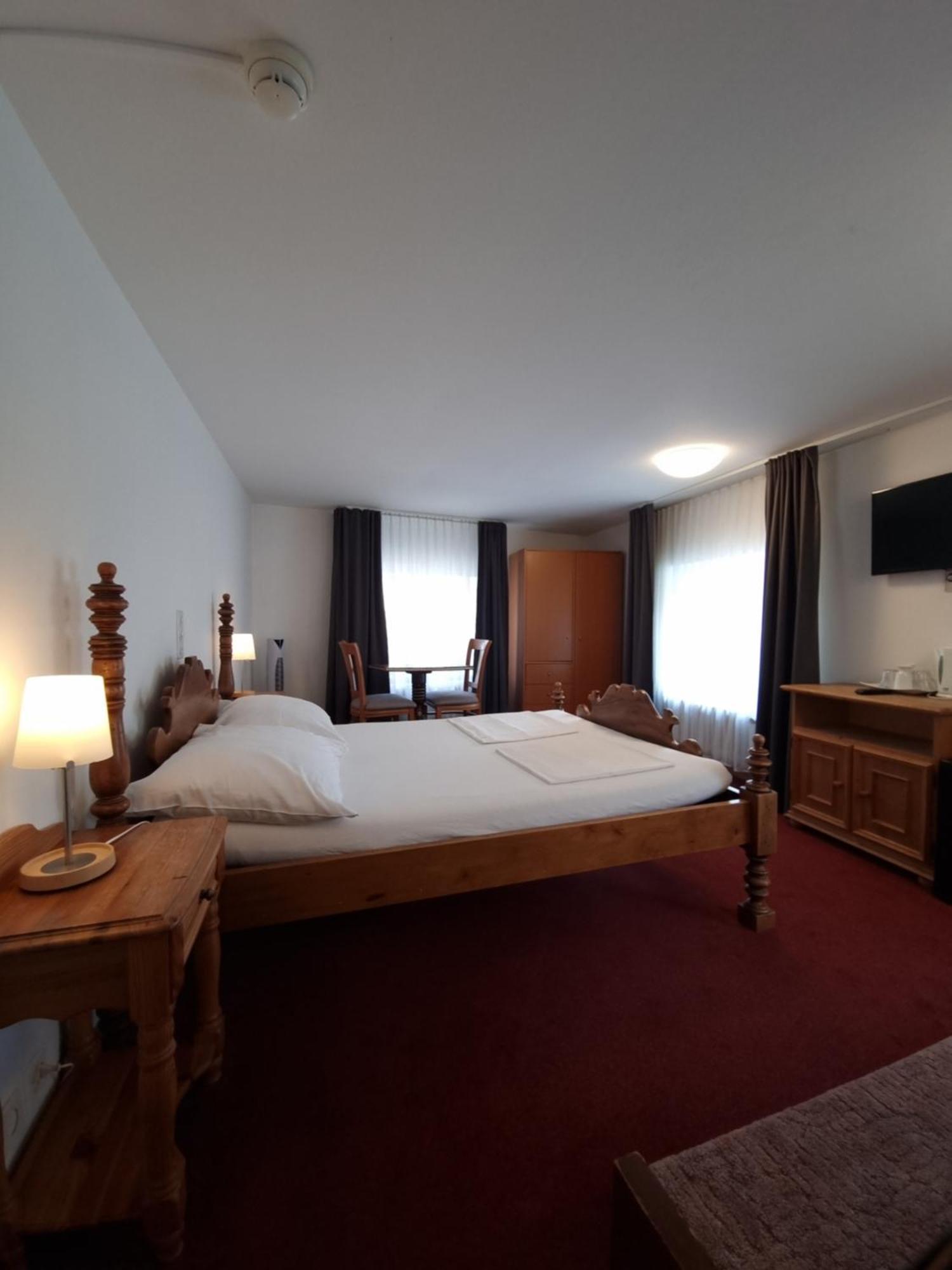 Spalenbrunnen Hotel & Restaurant Basel City Center Extérieur photo